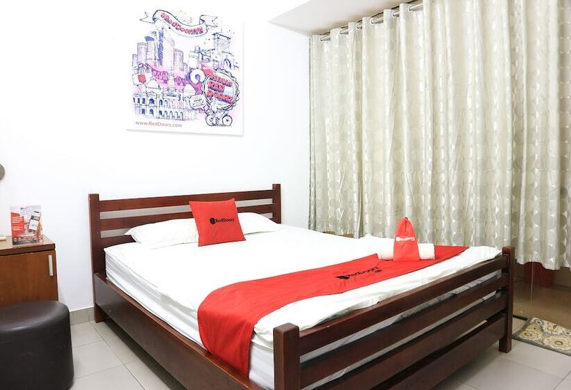 Fotos del hotel Reddoorz Near Gia Dinh Church:  9