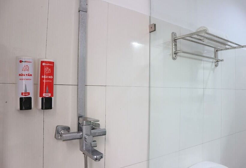 Fotos del hotel Reddoorz Near Gia Dinh Church:  17