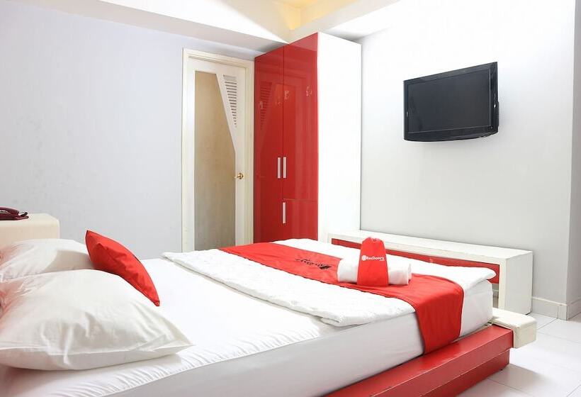 Fotos del hotel Reddoorz Near Gia Dinh Church:  11