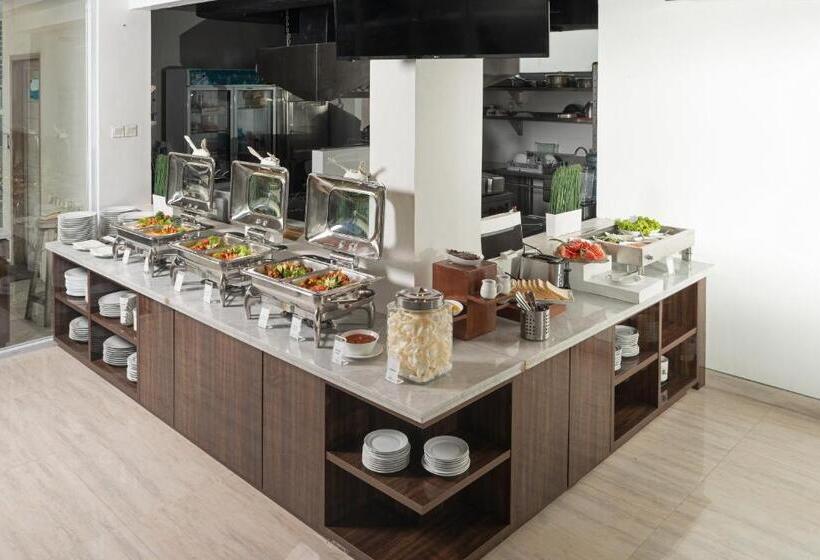 Fotos del hotel Zen Rooms Legian Werkudara:  5