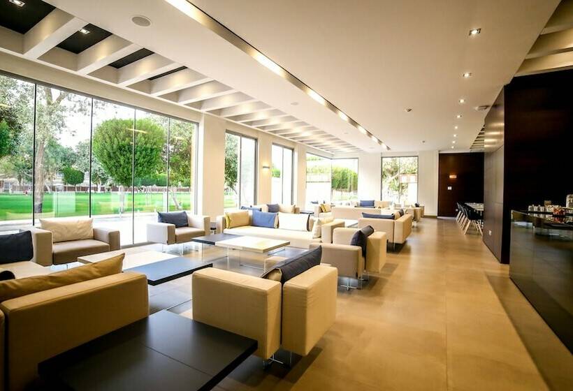 Fotos del hotel M Executive  & Residence:  13