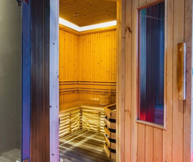 Fotos del hotel Grand Dafam Surabaya:  14