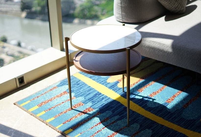 Fotos del hotel Grand Dafam Surabaya:  9