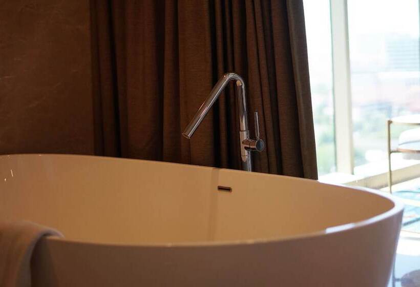 Fotos del hotel Grand Dafam Surabaya:  8