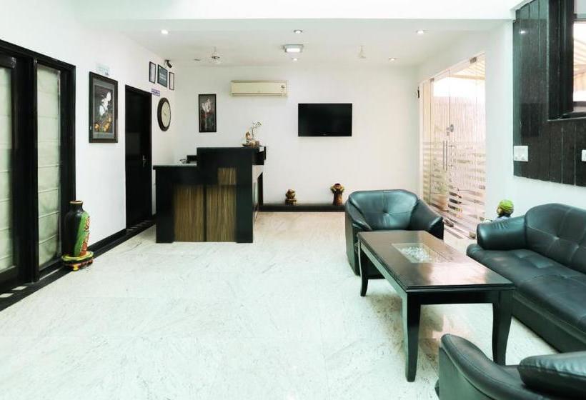 Fotos del hotel Treebo Trip Singh Suites 2:  6