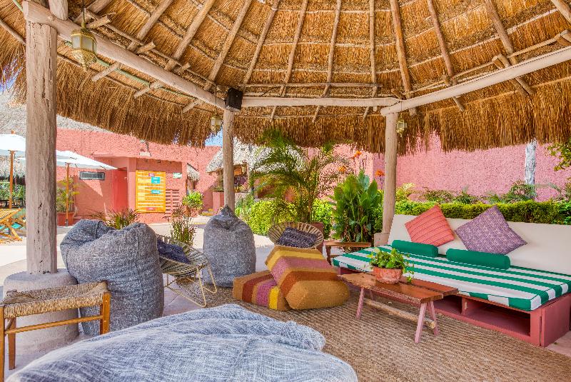 Fotos del hotel Selina Cancun Laguna  Zone:  12