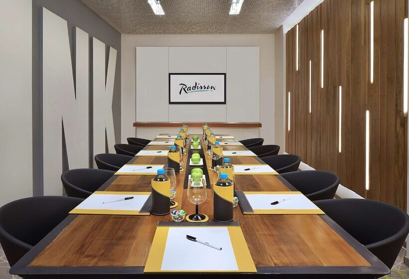 Fotos del hotel Radisson Bengaluru City Center:  2