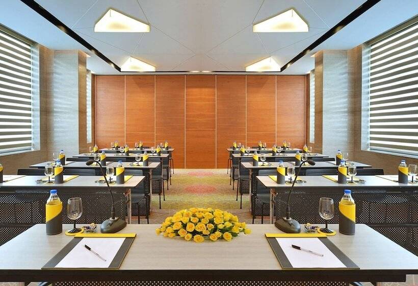 Fotos del hotel Radisson Bengaluru City Center:  4