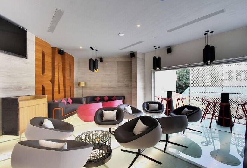 Fotos del hotel Radisson Bengaluru City Center:  7