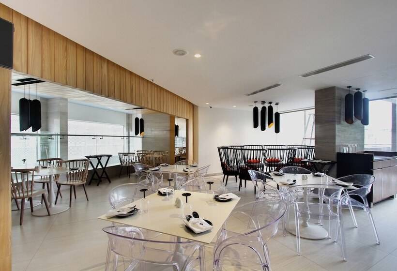 Fotos del hotel Radisson Bengaluru City Center:  11