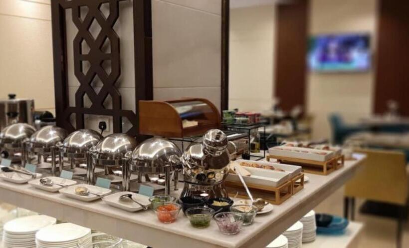 Fotos del hotel Three Points Al Salama:  7