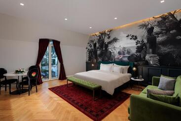 Arté Boutique - Тирана