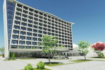 Hills Sarajevo Congress & Thermal Spa Resort - Sarajevo