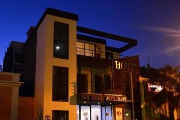 Prassa 3 Boutique - Mindelo