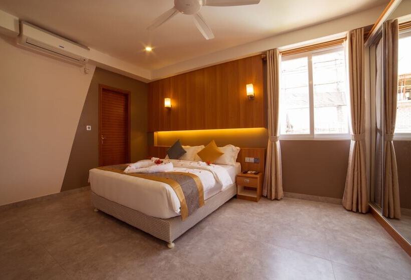 Fotos del hotel Kuredhi Beach Inn:  7