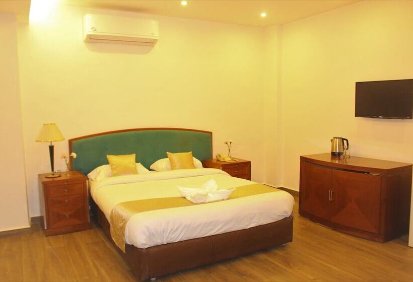 Fotos del hotel Merryland:  25