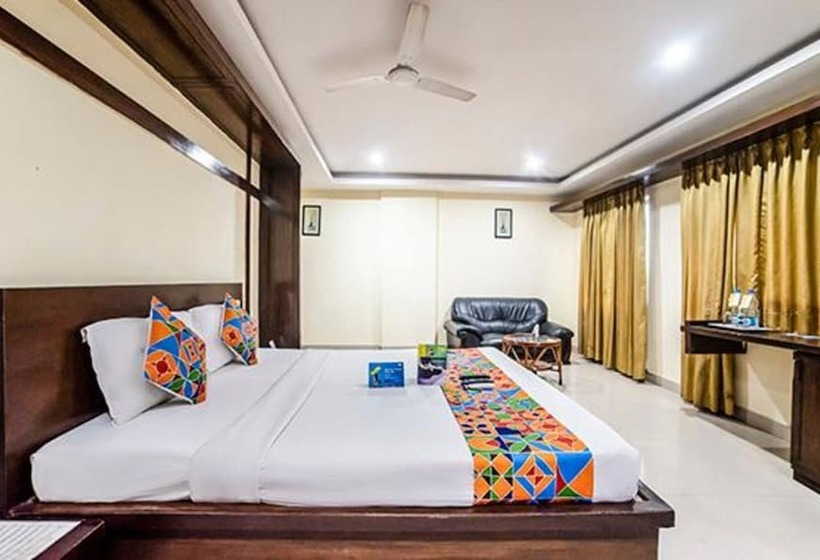 Fotos del hotel Fab Royal Residency Ii:  17