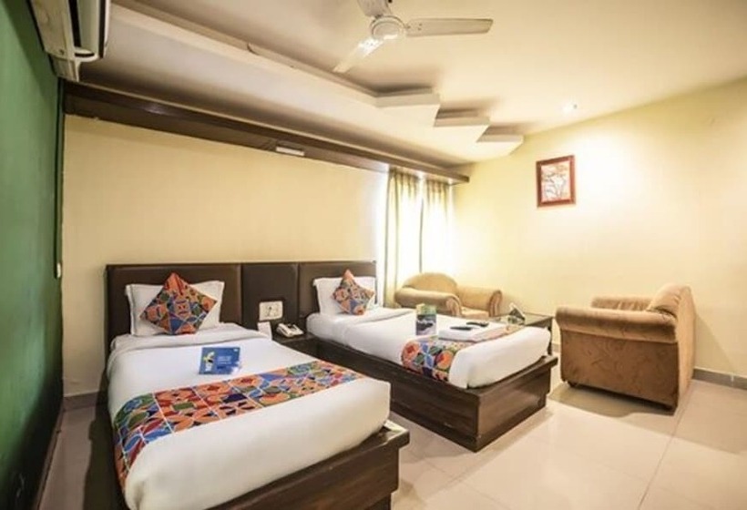 Fotos del hotel Fab Royal Residency Ii:  20