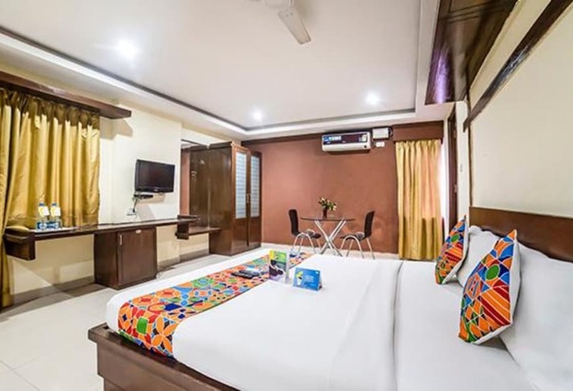 Fotos del hotel Fab Royal Residency Ii:  9