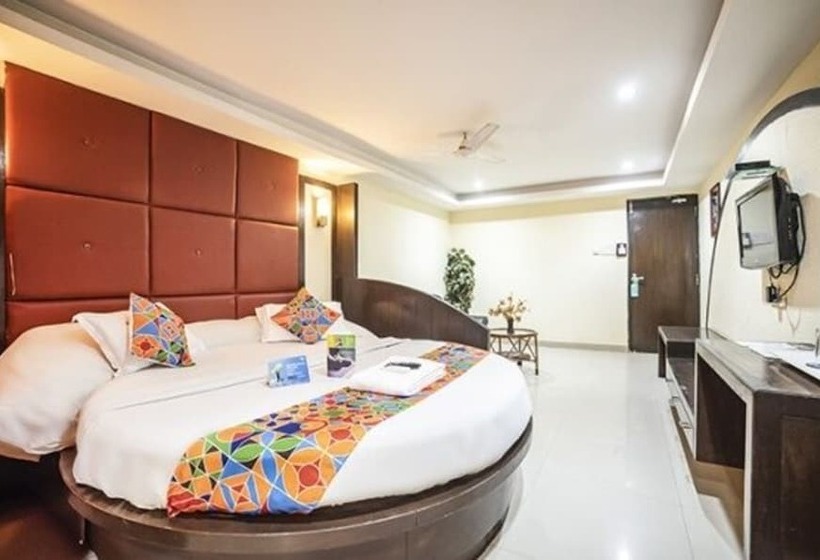 Fotos del hotel Fab Royal Residency Ii:  8