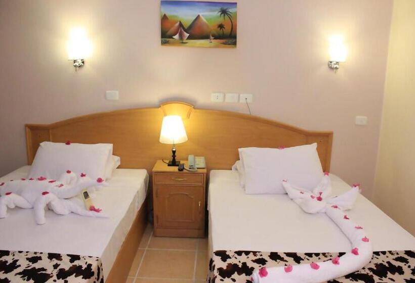 Fotos del hotel Grand Blue St Marea  And Aqua Park:  2