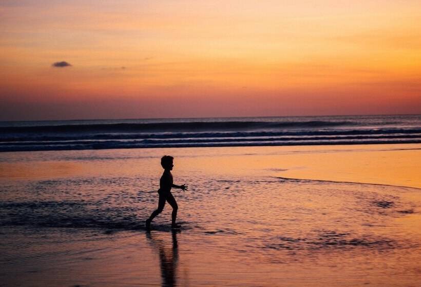 Fotos del hotel Fairfield By Marriott Bali Kuta Sunset Road:  5