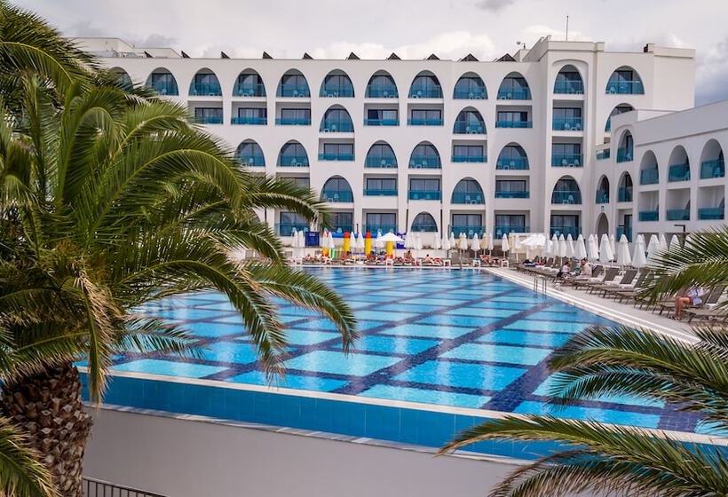 Fotos del hotel Infinity By Yelken Aquapark&resorts Ku?adasi:  20