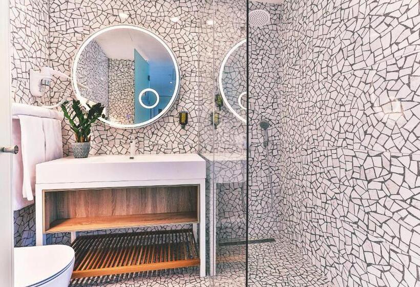 Fotos del hotel Carine  Kumbor:  23