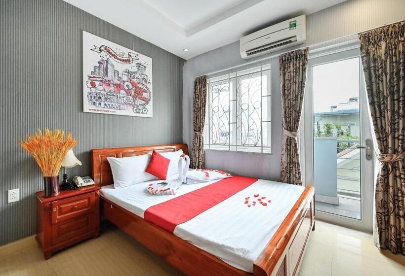 Fotos del hotel Reddoorz Plus Near Hoang Van Thu Park:  22