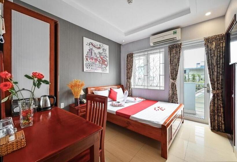Fotos del hotel Reddoorz Plus Near Hoang Van Thu Park:  14