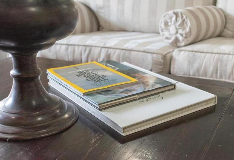 Fotos del hotel Aanmani Rose Guesthouse:  12