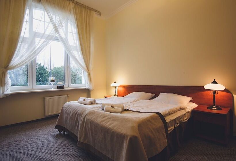 Fotos del hotel Bursztyn:  4