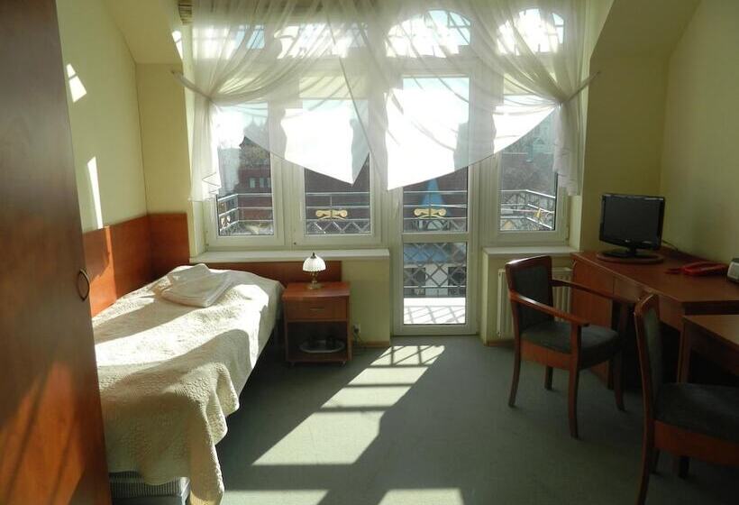 Fotos del hotel Bursztyn:  15