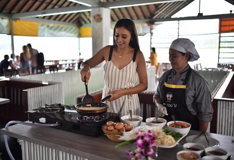 Fotos del hotel 500 Rai Khao Sok Floating Resort - All Inclusive:  14