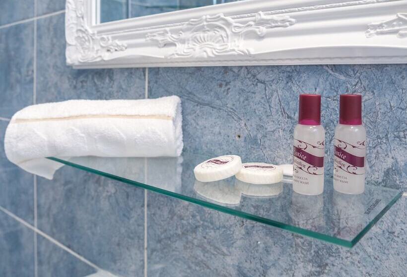 Fotos del hotel Grand Canal Suites:  18