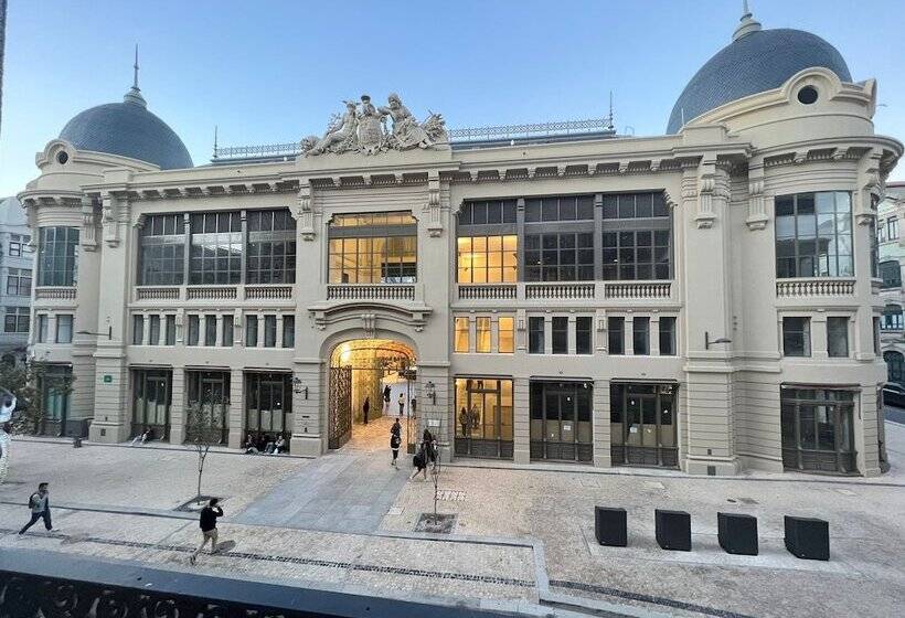 B The Guest Downtown