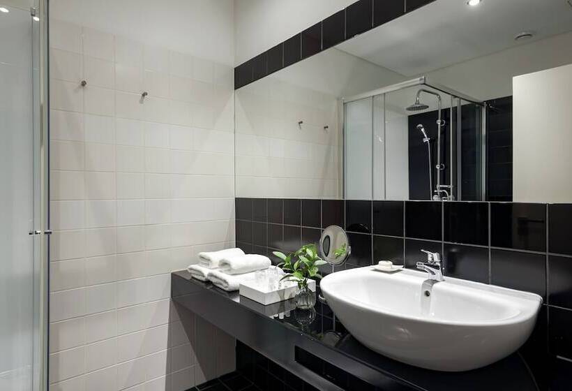 Fotos del hotel B The Guest Downtown:  3