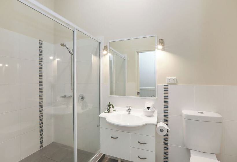 Fotos del hotel Reflections Holiday Parks Moonee Beach:  5