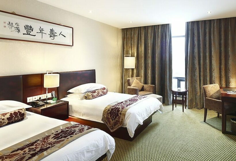 Fotos del hotel Zhenbao Holiday  Nanjing Yuhua:  3