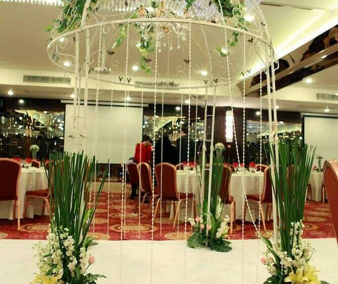 Fotos del hotel Zhenbao Holiday  Nanjing Yuhua:  8