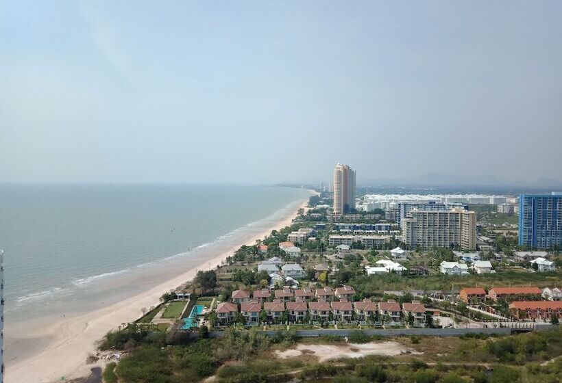 Chaam Grand Condotel