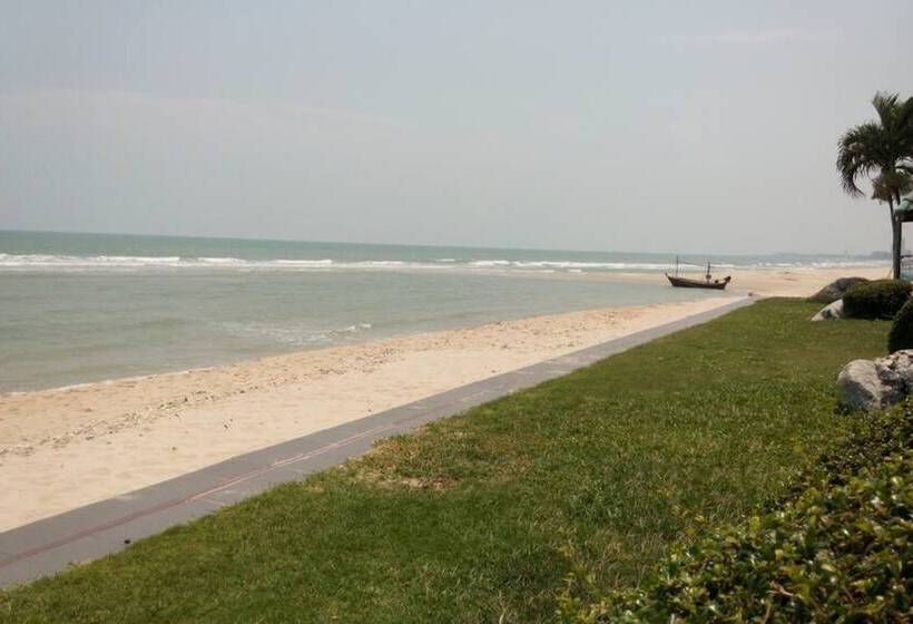 Fotos del hotel Chaam Grand Condotel:  2