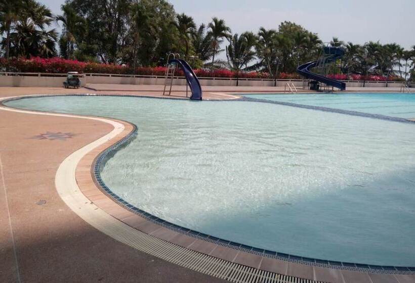 Fotos del hotel Chaam Grand Condotel:  9