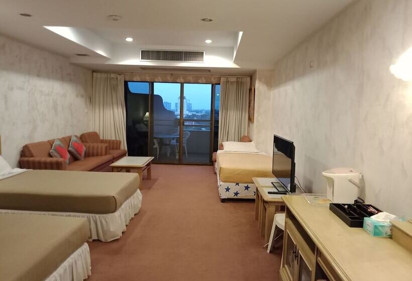 Fotos del hotel Chaam Grand Condotel:  18