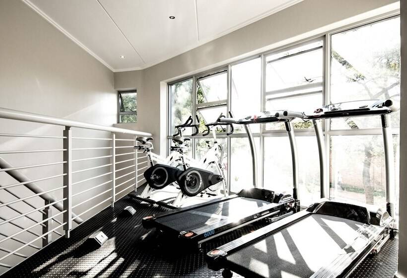 Fotos del hotel Insignia Luxury Apartments:  14