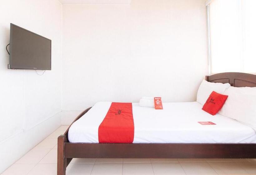 Fotos del hotel Reddoorz Plus @ E Rodriguez Corner Banawe:  2