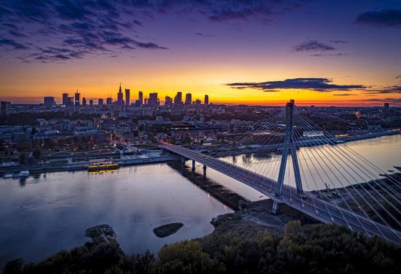 Fotos del hotel Holiday Inn Express  Warsaw  The Hub, An Ihg:  10