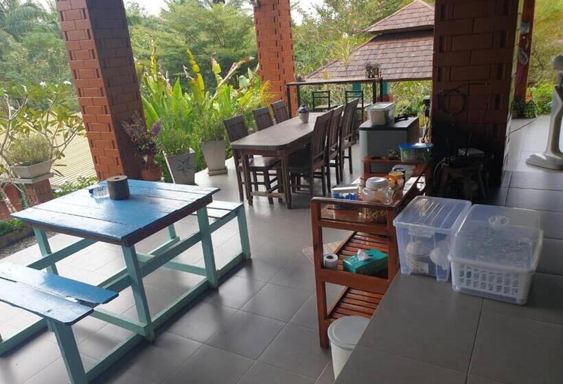 Fotos del hotel Baan Suan Hill Resort:  8