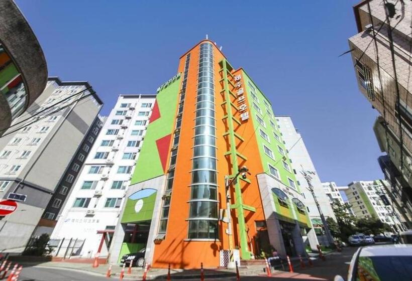 Fotos del hotel Jeju Golf:  3