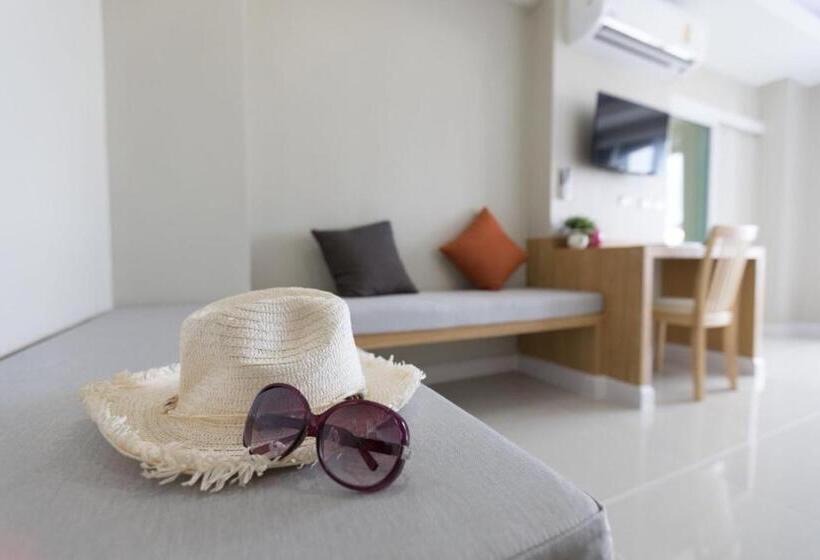 Fotos del hotel The Royal P Phuket  Sha Plus:  24